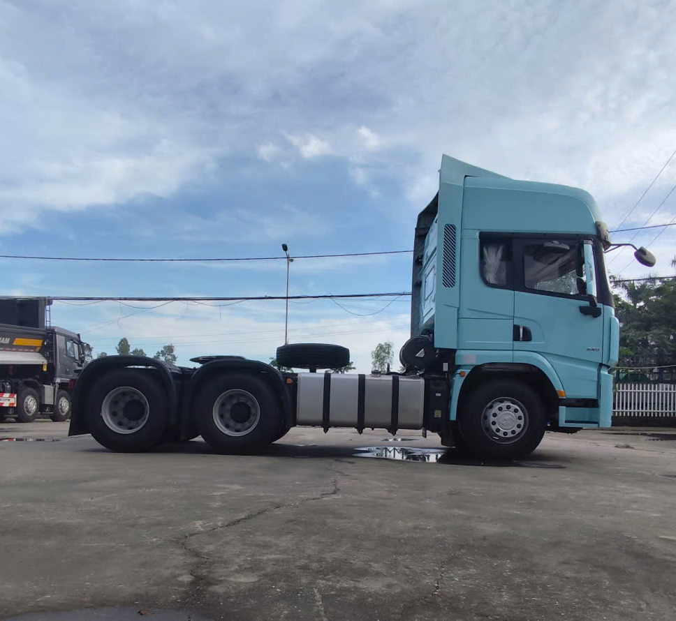 XE ĐẦU KÉO SHACMAN X5000 6X4 CUMMINS 440HP CẦU LÁP - Ảnh 2