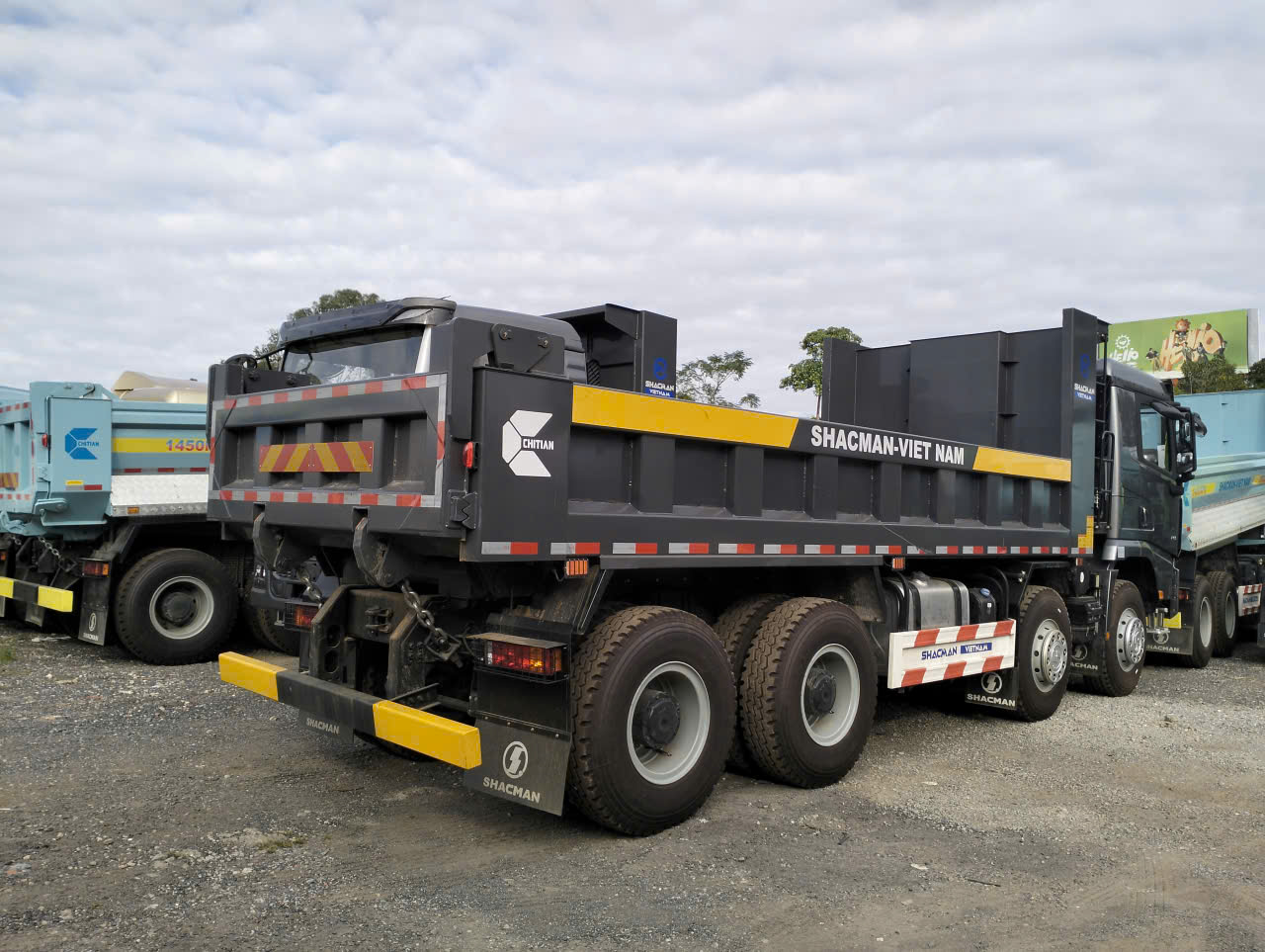XE BEN SHACMAN X5000 8X4 WEICHAI 400HP THÙNG VUÔNG - Ảnh 3