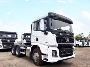 XE ĐẦU KÉO ĐẦU THẤP SHACMAN X5000 6X4 CUMMINS 460HP CẦU LÁP
