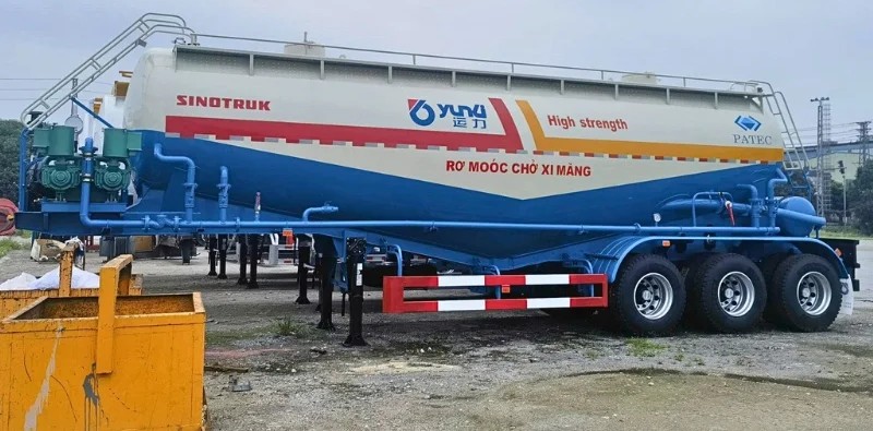 Sơ mi rơ mooc Xi téc Chở xi măng rời YUNLI - 47m3 - 12.00R20