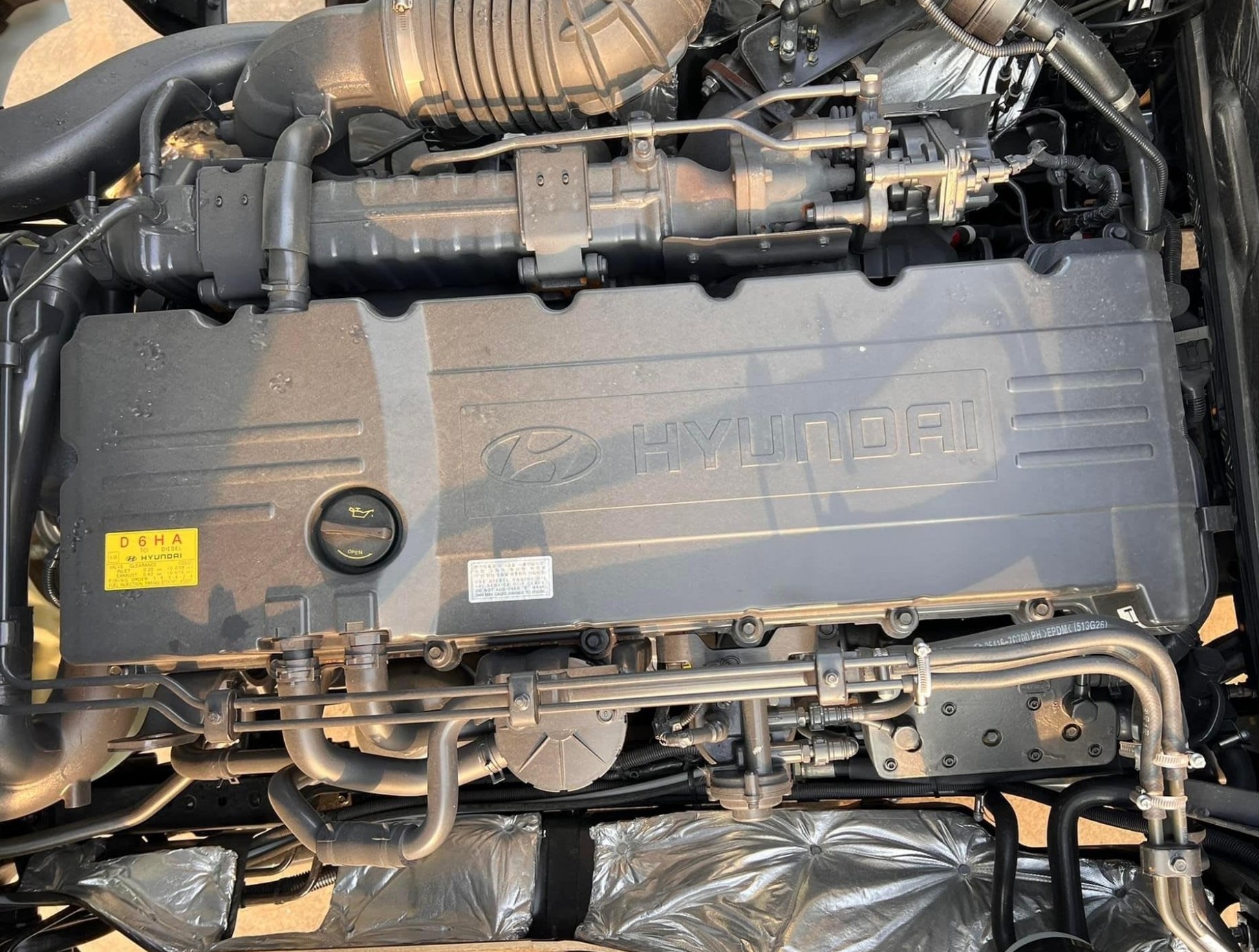 Đầu kéo Hyundai HD1000