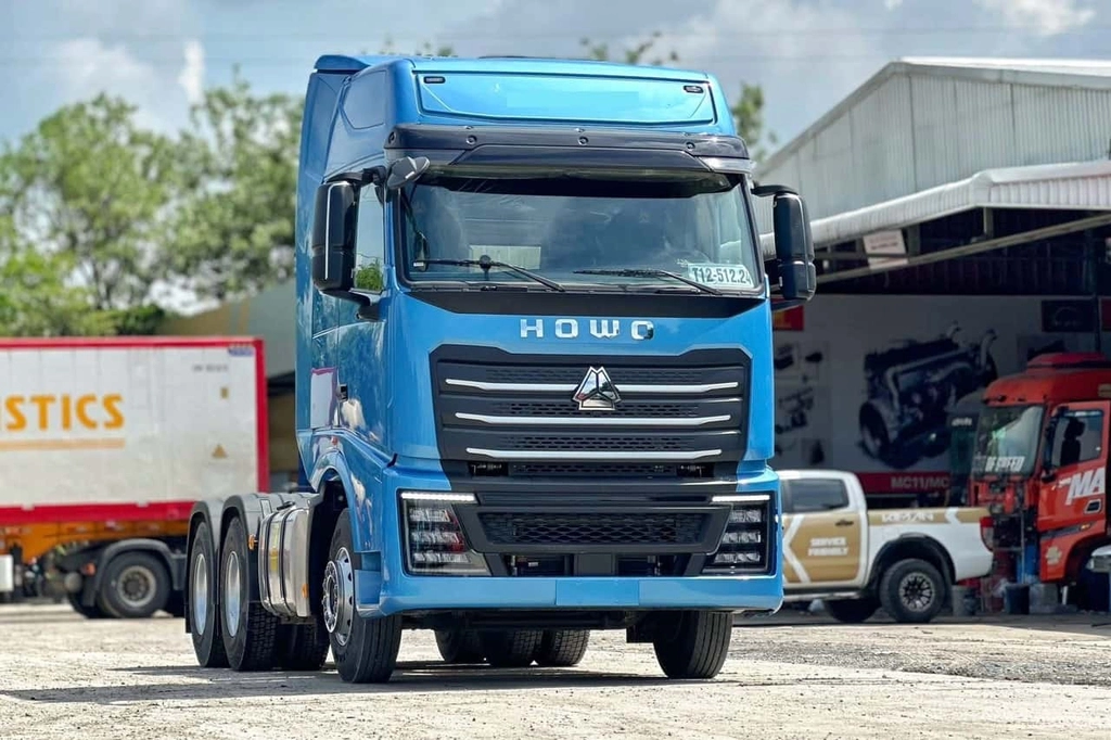 Đầu kéo HOWO TH7 NEW – 460Hp - Cầu Láp/Dầu