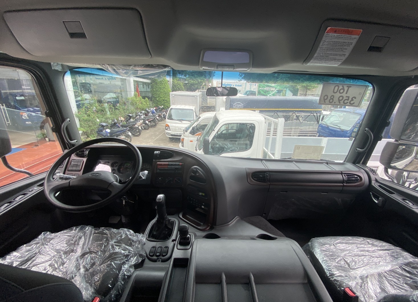 Đầu kéo Hyundai HD1000