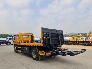 Xe cứu hộ DONGFENG D8 - 2 chức năng - Cabin đôi - 15 tấn - Xe nhập khẩu nguyên chiếc (Xe cứu hộ Dongfeng kéo 6 tấn)