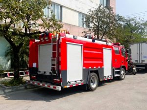 Xe chữa cháy DONGFENG 5m3 – Hàng nhập khẩu nguyên chiếc (Xe cứu hỏa Dongfeng 5 khối)
