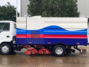Xe quét đường hút bụi ISUZU 5m3 – 4×2 – Nhập khẩu nguyên chiếc (Xe quét đường hút bụi Isuzu nhập khẩu 5 khối)