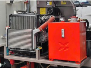 Xe quét đường hút bụi ISUZU 5m3 – 4×2 – Nhập khẩu nguyên chiếc (Xe quét đường hút bụi Isuzu nhập khẩu 5 khối)