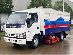Xe quét đường hút bụi ISUZU 5m3 – 4×2 – Nhập khẩu nguyên chiếc (Xe quét đường hút bụi Isuzu nhập khẩu 5 khối)