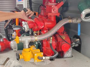 Xe chữa cháy DONGFENG 4m3 - Hàng nhập khẩu nguyên chiếc (Xe cứu hỏa Dongfeng 4 khối)