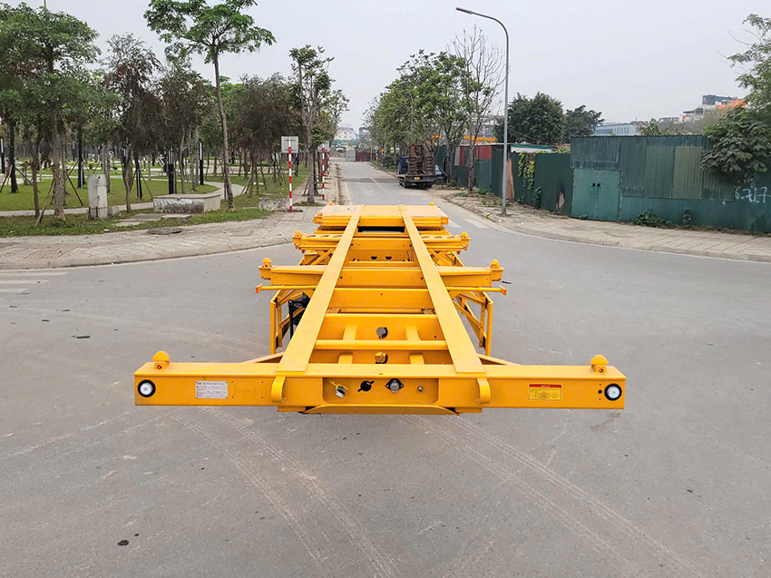 Sơ mi rơ mooc Xương CIMC HUAJUN – 40 Feet – 3 Trục – 12 Gù – 12R22.5