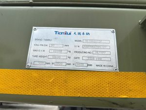 Sơ mi rơ mooc 3 Trục TIANRUI - Thang thủy lực - Ngang 2.5m - 295/60R22.5 (Fooc lùn 3 Trục TianRui)